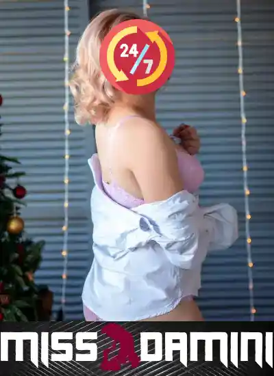 Russian Escorts in Delhi